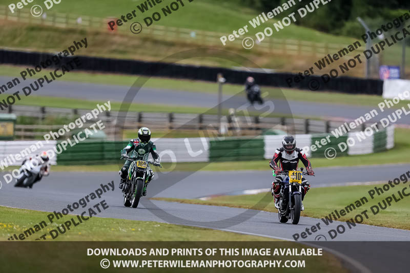 enduro digital images;event digital images;eventdigitalimages;mallory park;mallory park photographs;mallory park trackday;mallory park trackday photographs;no limits trackdays;peter wileman photography;racing digital images;trackday digital images;trackday photos